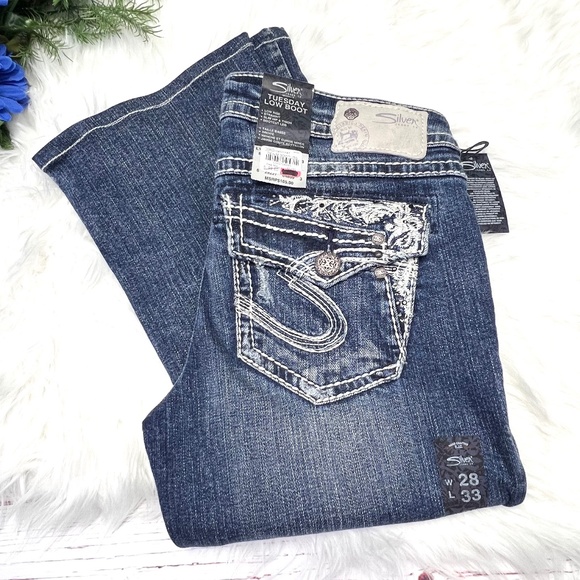 👖NWT($105)🤩|•SILVER JEANS•| Tuesday Low Rise Boot Cut Jeans Size 27x31👖 - Picture 1 of 12